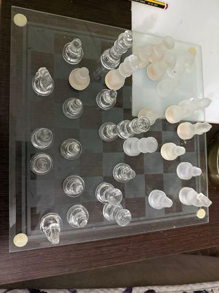 Ajedrez de cristal antiguo