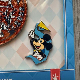 Set pins edición limitada 70.º aniversario Disneyl