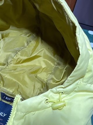 Chaqueta ONLY amarilla talla M