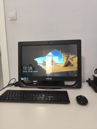 Ordenador de sobremesa ASUS Negro