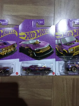 Colección Hot Wheels Morados
