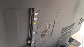 Samsung 46" Full HD TV (No enciende)