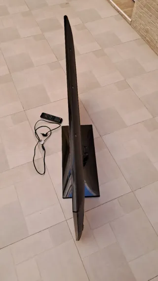 Samsung 46" Full HD TV (No enciende)