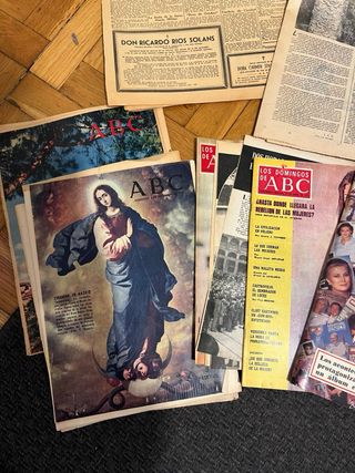 Periódicos y revistas antiguas desde 1950