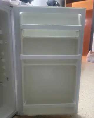 Nevera pequeña Selecline blanca