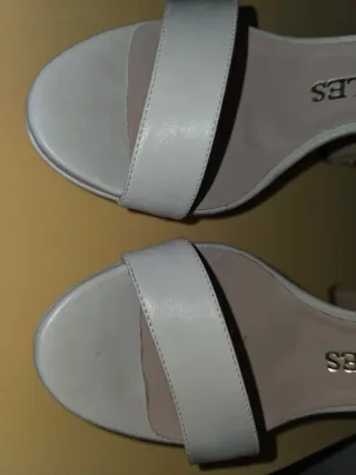 Sandalias Pedro Miralles T.39 Hueso Tachas