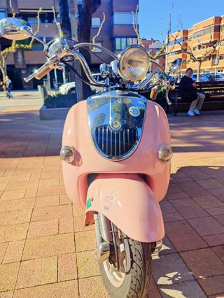 Sumco Luna Rosa 125 2013