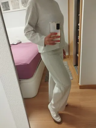 Conjunto jersey y pantalón cómodo