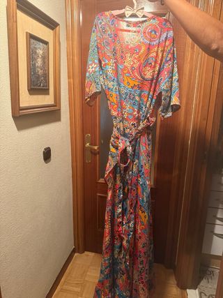Vestido largo boho estampado con cinturón