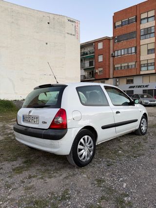 Renault Clio 2006