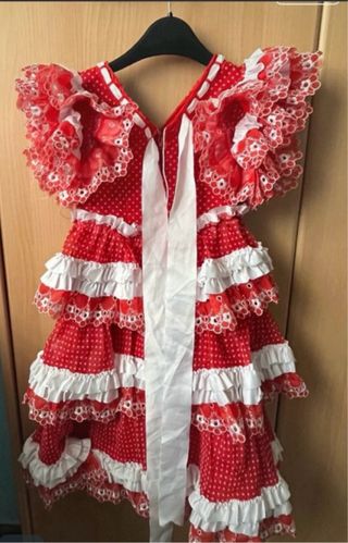 Vestido de flamenca rojo con lunares