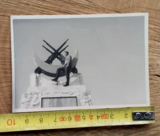 Fotografía antigua monumento Regulares