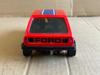 Scalextric Ford Fiesta Rojo