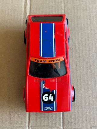 Scalextric Ford Fiesta Rojo
