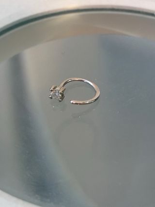 Piercing Oro 18K con Diamante Natural