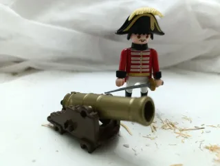 Soldado Playmobil con Cañón