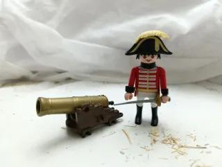 Soldado Playmobil con Cañón