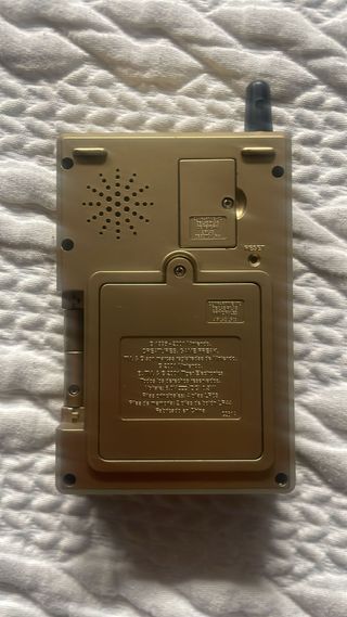 Consola Portátil Pokémon Tiger Electronics Dorada