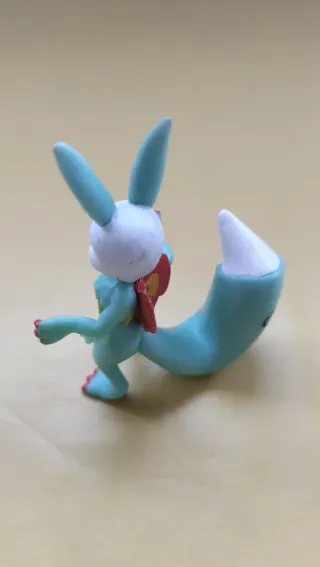 Desde 1€ Pokémon Vespiquen Dewott Pikachu