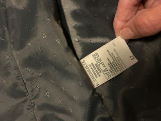 Americana gris mujer con solapa negra terciopelo