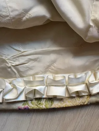 Traje de Fallera Vives y Marí