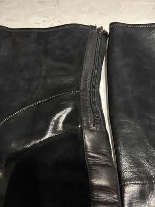 Stivali alti neri Guess