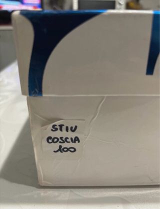 Stivali alti neri Guess