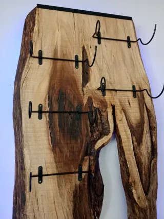 Botellero rústico de madera para pared