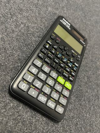 Calculadora Casio fx-570ES PLUS