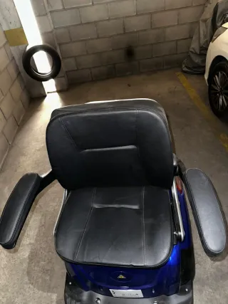 Scooter Eléctrico Azul a estrenar