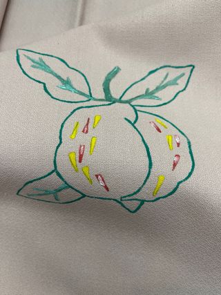 Mantel antiguo rosa pintado a mano 160x125 cm