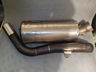 Silenziatore Akrapovič Scarico Moto
