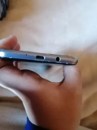 Samsung Android Smartphone64GB