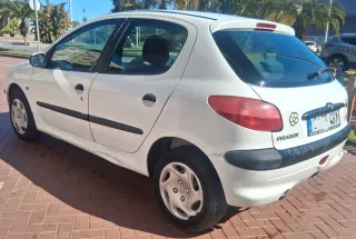Peugeot 206 2003