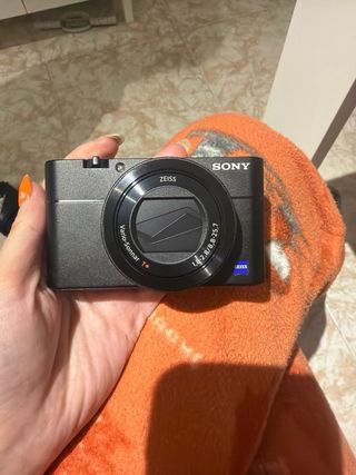 Sony RX100 V - Como nueva