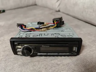 Radio CD Pioneer DEH-09BT