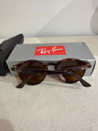 Gafas Ray-Ban 2180 Marrones
