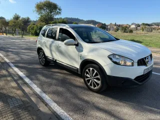 Nissan Qashqai+2 2010