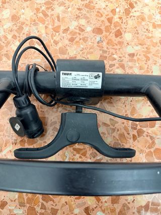 Portabicicletas plegable Thule. Regalo señal V20