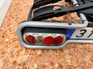 Portabicicletas plegable Thule. Regalo señal V20