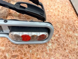 Portabicicletas plegable Thule. Regalo señal V20