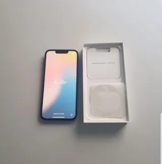 iPhone 13 Azul entre 84-90% Batería