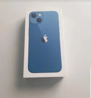 iPhone 13 Azul entre 84-90% Batería