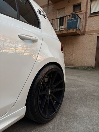 Volkswagen Golf 2011