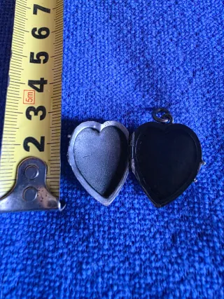 Relicario Antiguo Corazón Hierro