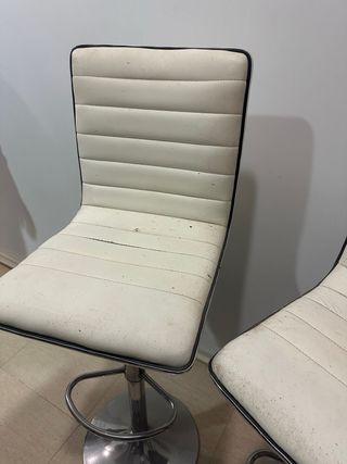 Juego de 2 Sillas Altas Cromadas