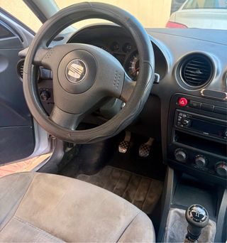 SEAT Ibiza 2004
