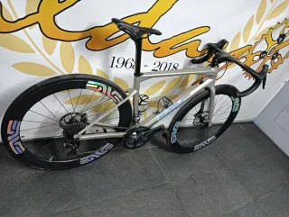 BMC Roadmachine 02 carbono.