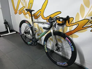BMC Roadmachine 02 carbono.