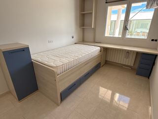 Conjunto Cama Nido con escritorio y Estanterías